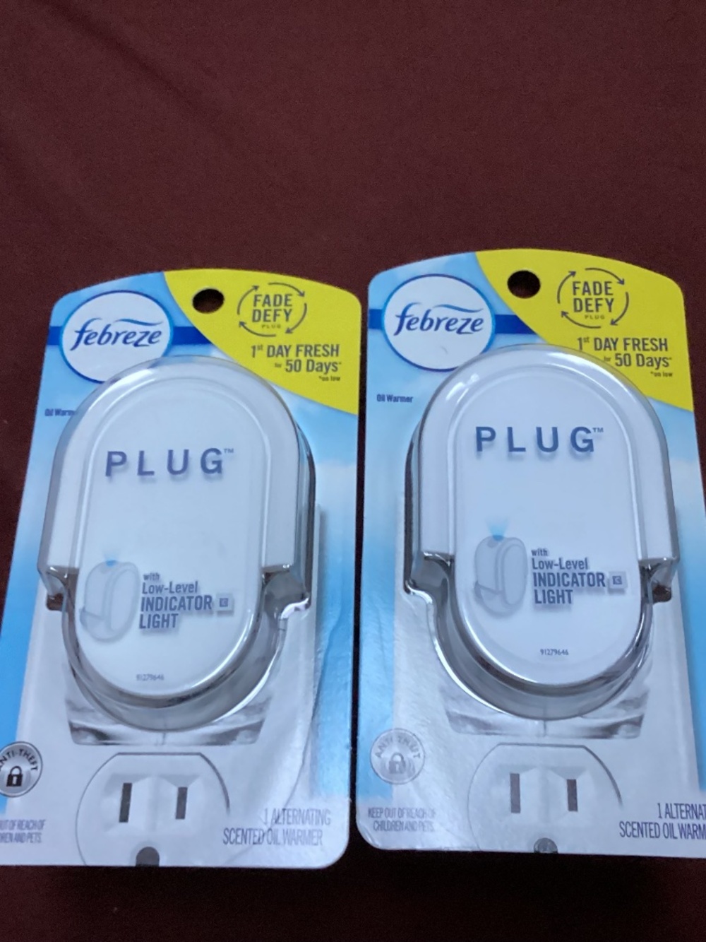 Febreze PLUG Fade Defy scented oil warmers New 2-pack